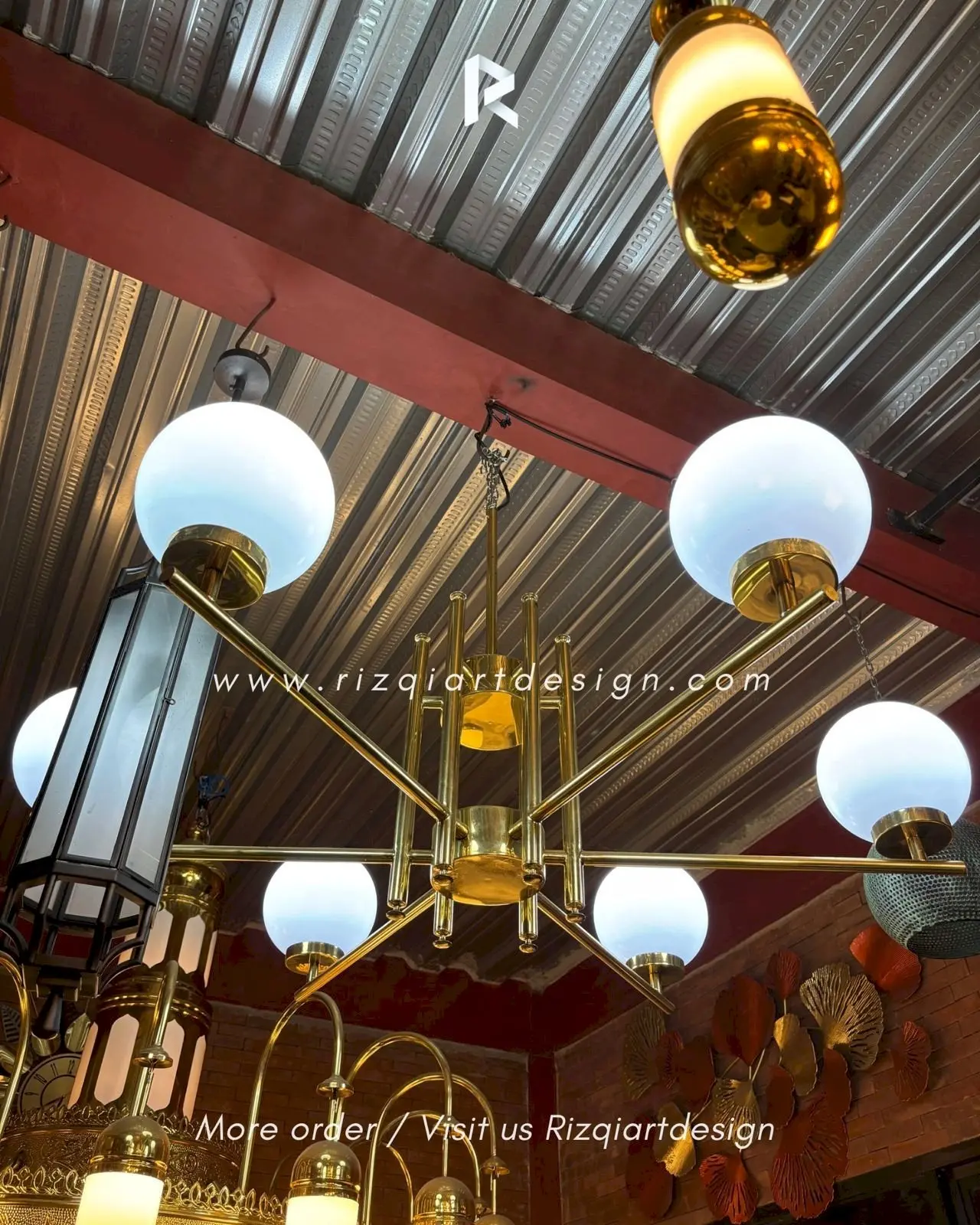 Pengrajin lampu hias gantung kuningan tembaga  minimalis terbaik dan terpercaya 