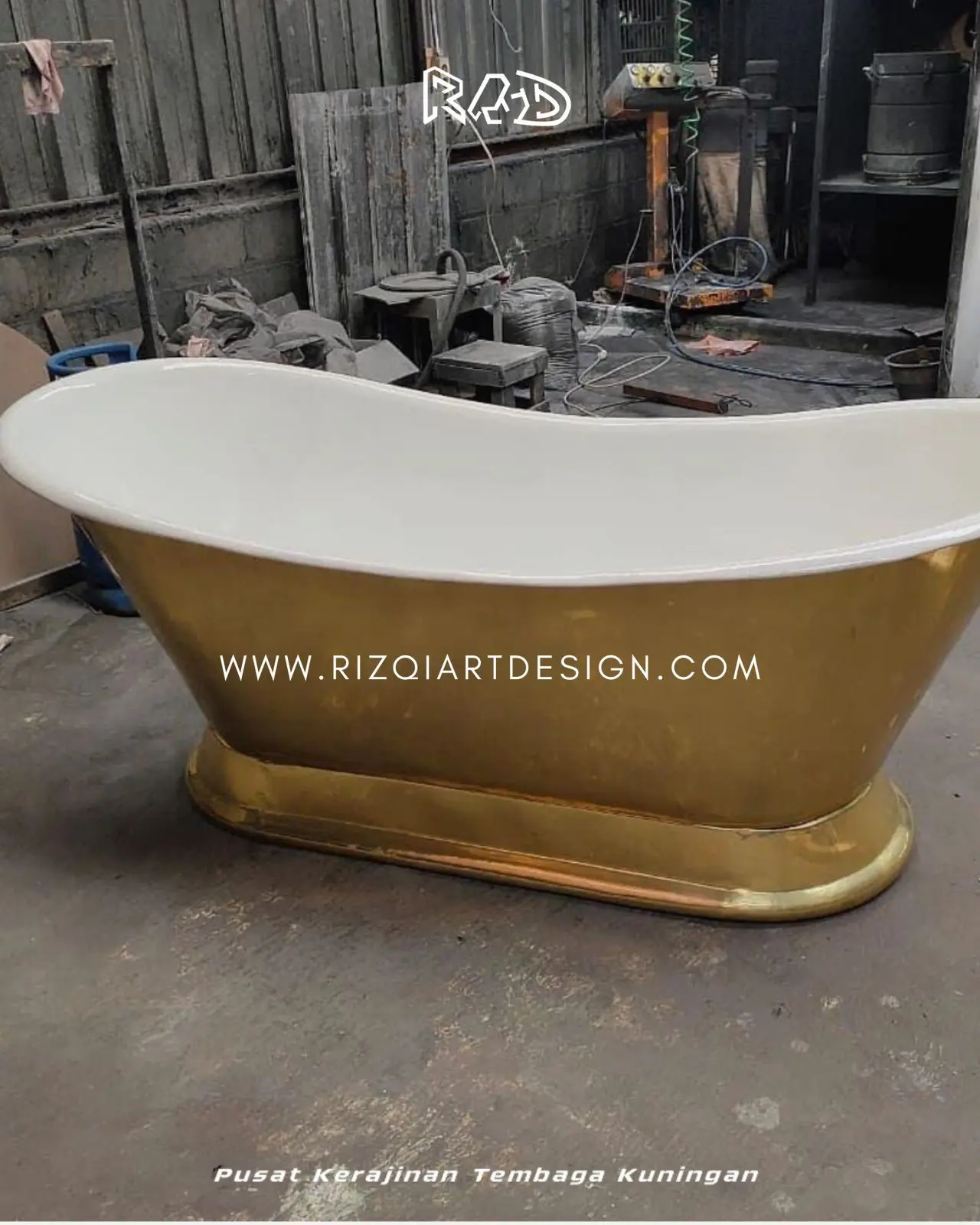 Bathtub Kuningan Untuk Villa Dan Hotel